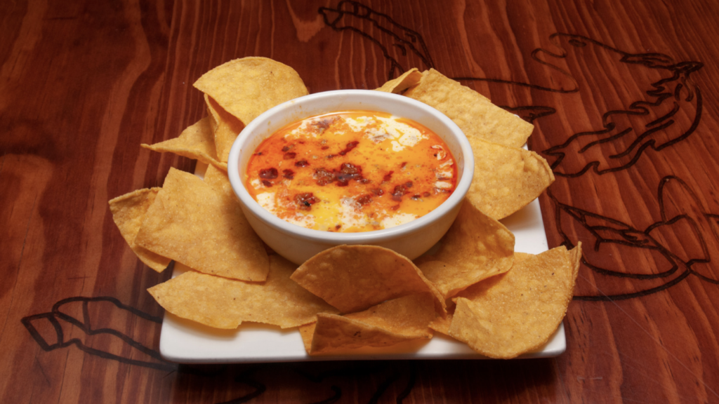 queso and chips