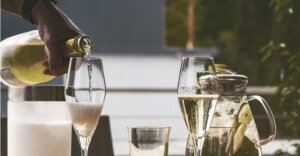 Champenoise Method vs. Charmat Method | Choice Wineries